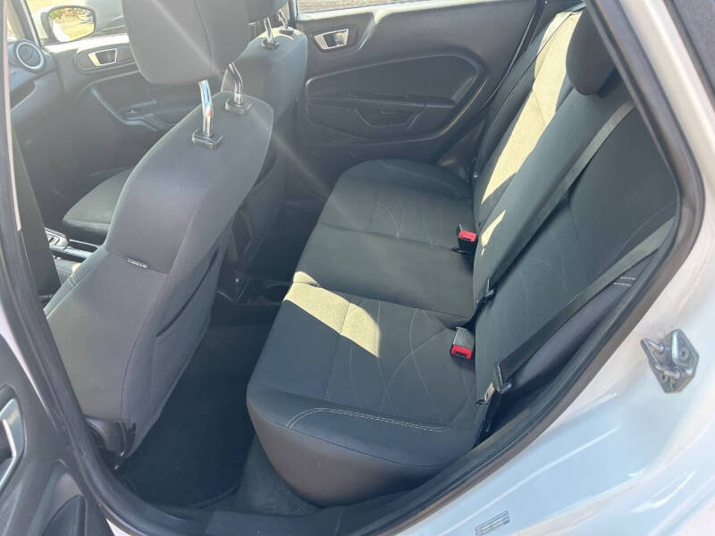 2016 Ford Fiesta SE