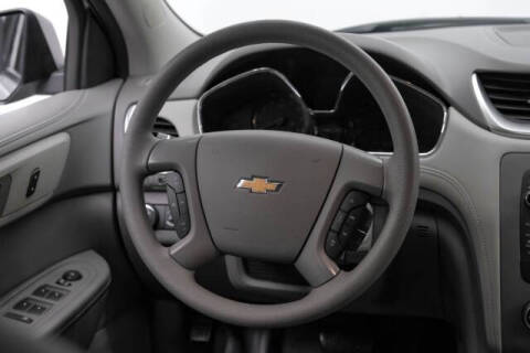 2017 Chevrolet Traverse LS