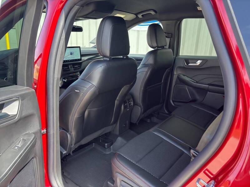 2025 Ford Escape ST-Line