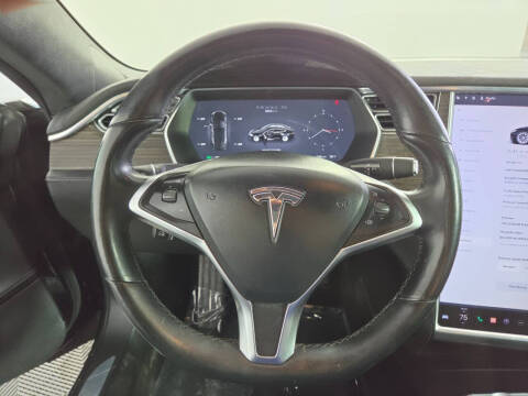 2016 Tesla Model S 70D