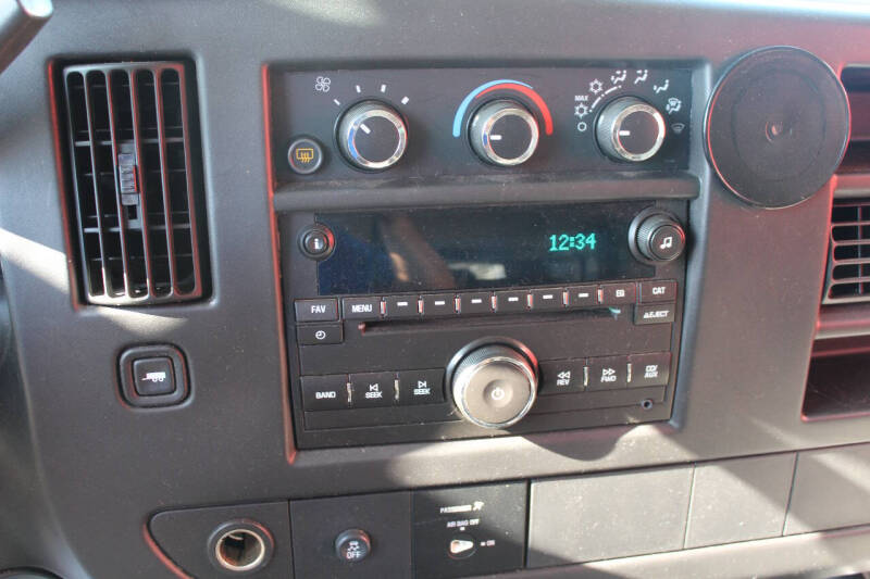 2013 Chevrolet Express LT 3500