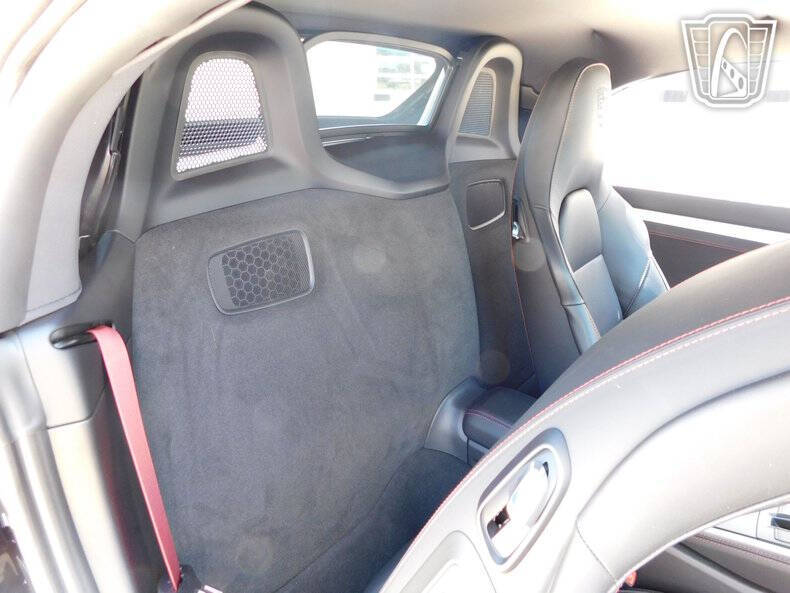 2021 Porsche 718 Boxster