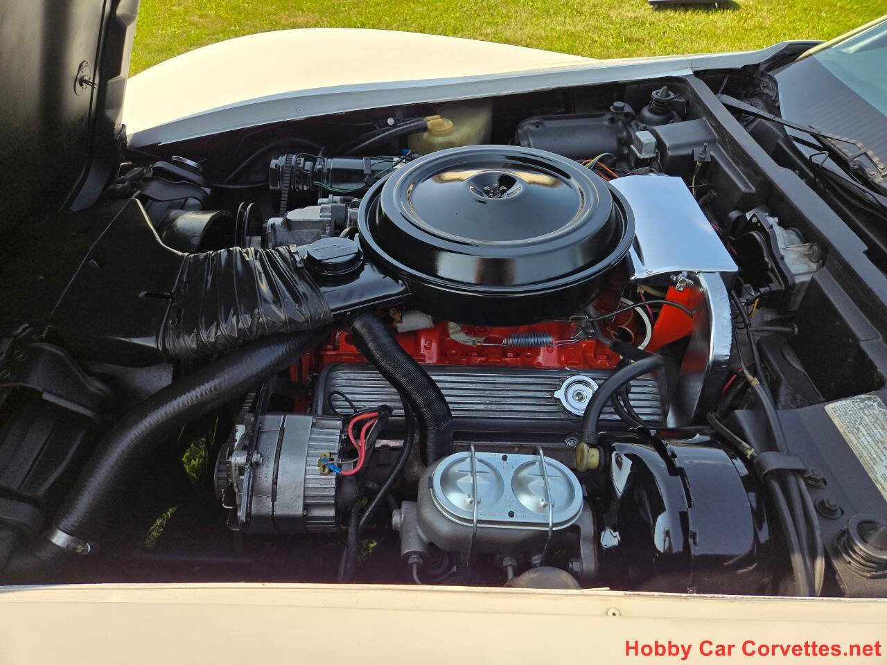 1976 Chevrolet Corvette 24