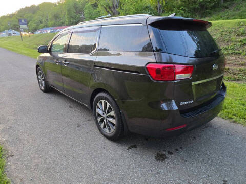 2018 Kia Sedona EX