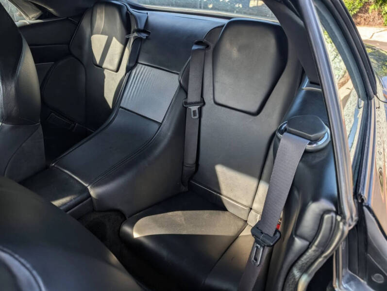 2005 Aston Martin DB9 Volante