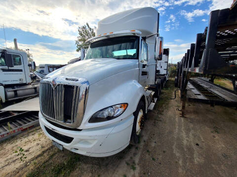 2013 International ProStar+ for sale at CousineauCrashed.com in Weston WI