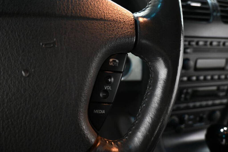 2002 Ford Thunderbird Deluxe