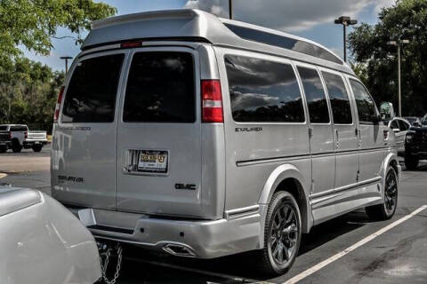 2025 GMC Savana 2500