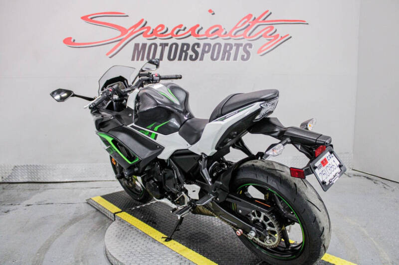 2022 Kawasaki Ninja 650 ABS