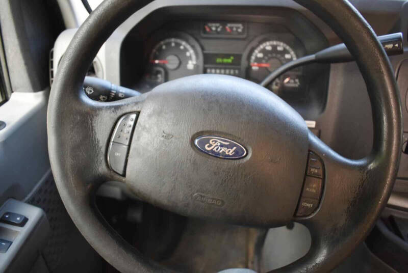 2016 Ford E-Series