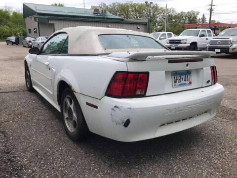 2003 Ford Mustang