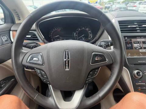 2017 Lincoln MKC Select
