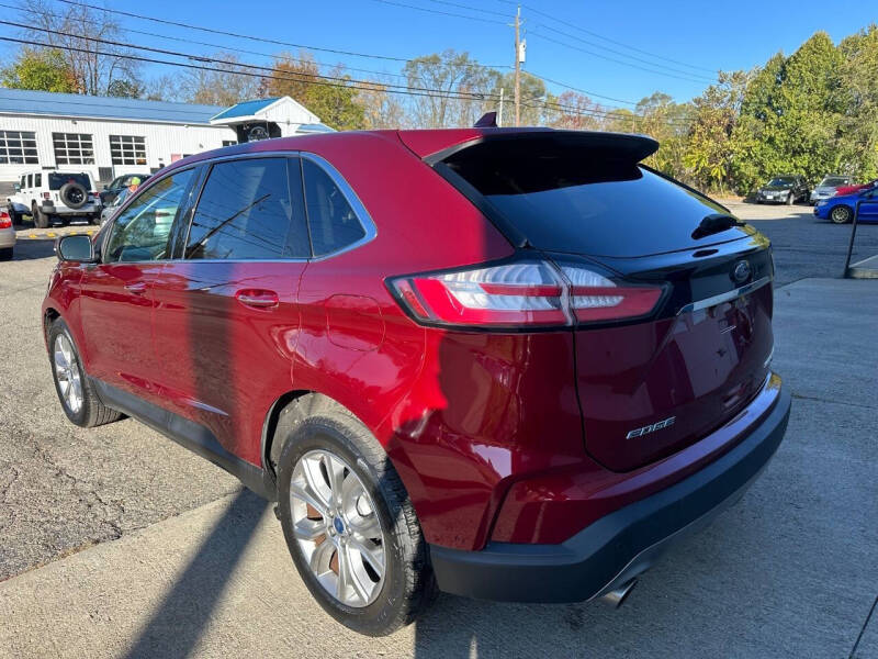 2019 Ford Edge Titanium