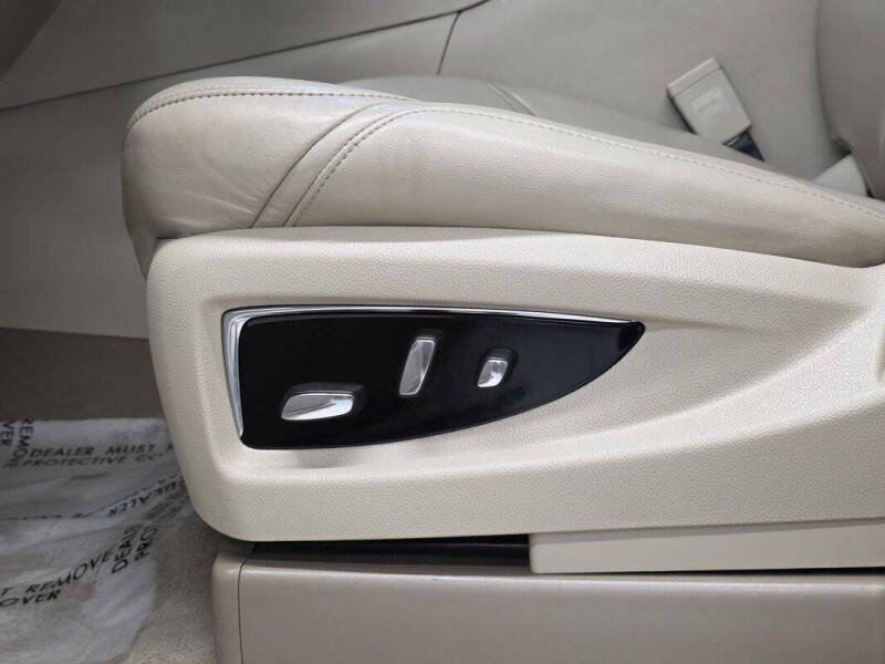 2015 Cadillac Escalade Premium