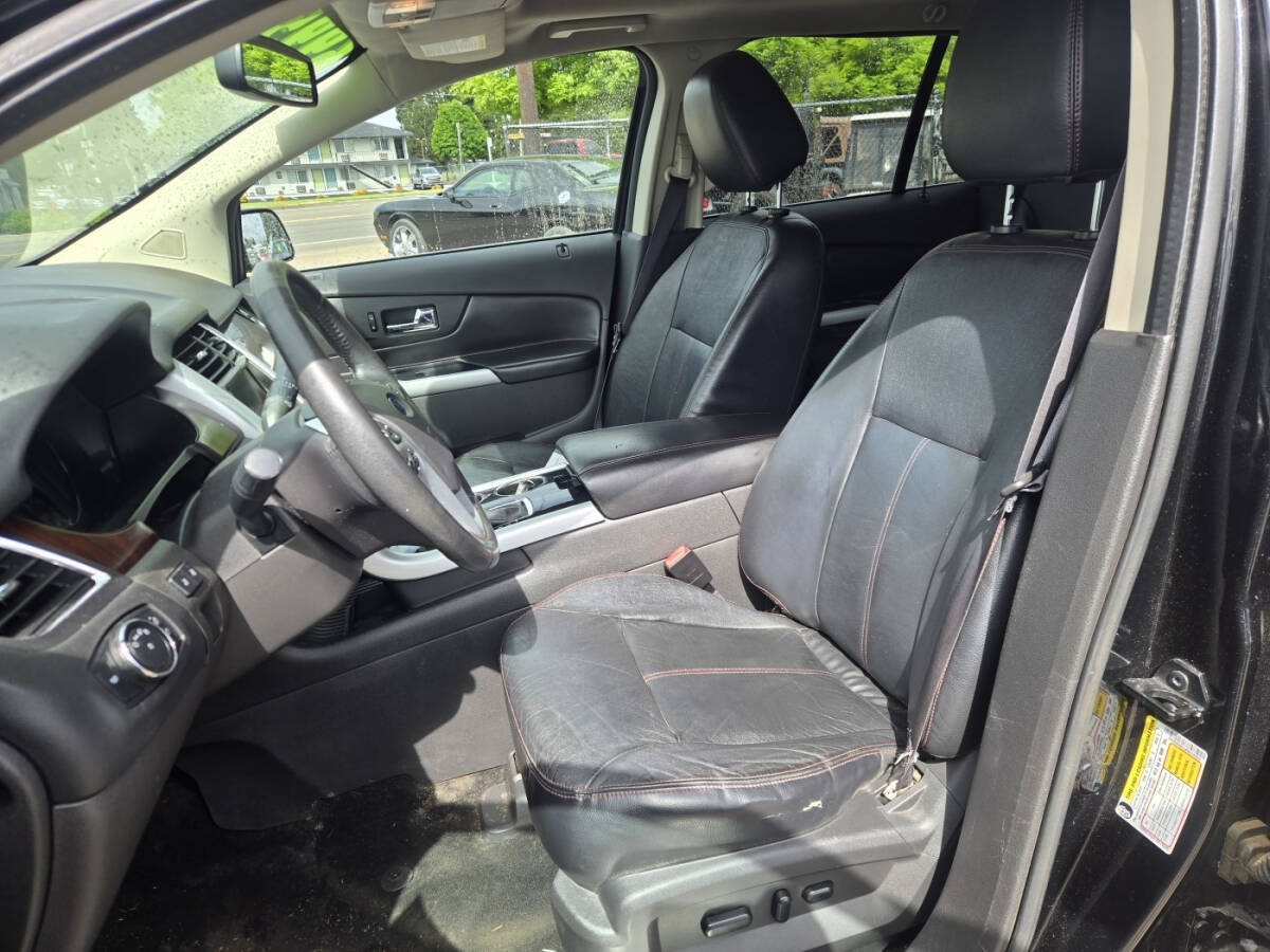 Black 2014 Ford Edge Limited AWD Limited 4dr Crossover 9