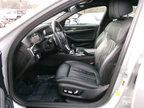 2018 BMW 5 Series 530i