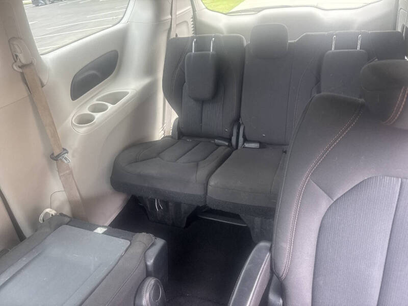 2017 Chrysler Pacifica Touring