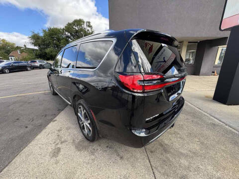 2022 Chrysler Pacifica Pinnacle