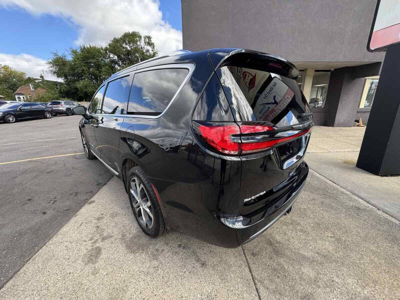 2022 Chrysler Pacifica Pinnacle