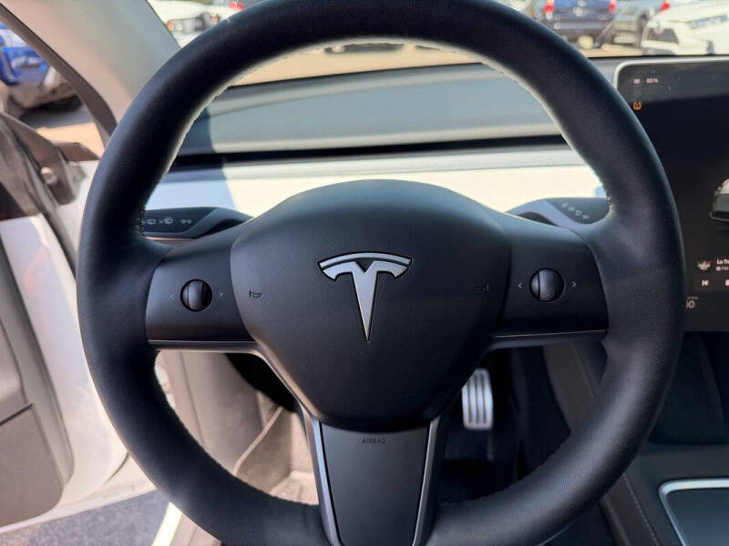 2023 Tesla Model Y Performance