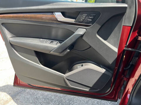 2018 Audi Q5 2.0T quattro Premium Plus