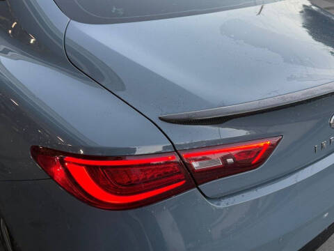 2022 Infiniti Q60 Red Sport 400