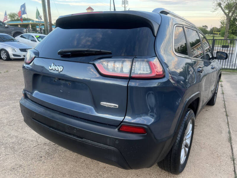 2019 Jeep Cherokee Latitude Plus