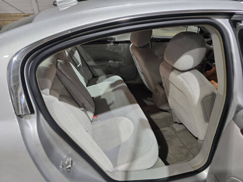 2011 Buick Lucerne CX