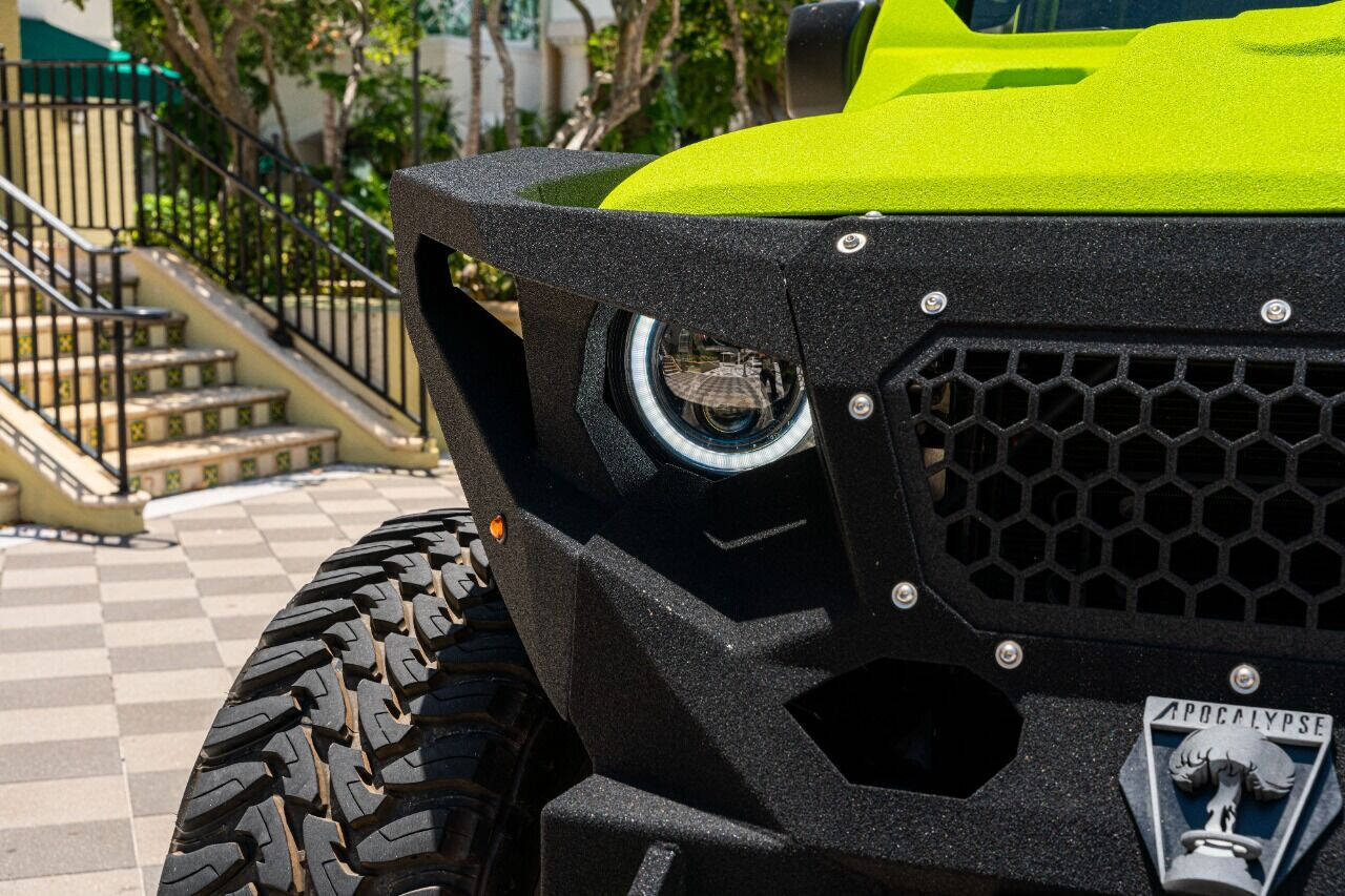 2022 JEEP Gladiator Pickup - $147,995