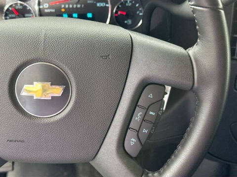 2023 Chevrolet Express 2500