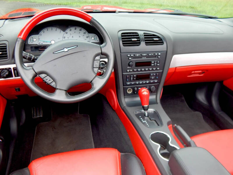 2002 Ford Thunderbird Deluxe