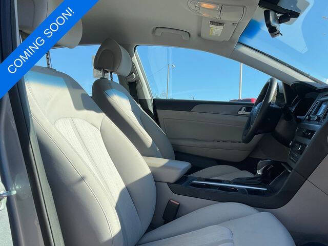 2016 Hyundai Sonata Hybrid SE