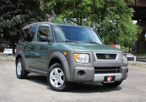 2005 Honda Element for sale at Cutuly Auto Sales in Pittsburgh PA