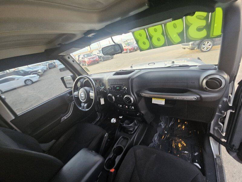 2013 Jeep Wrangler Sahara