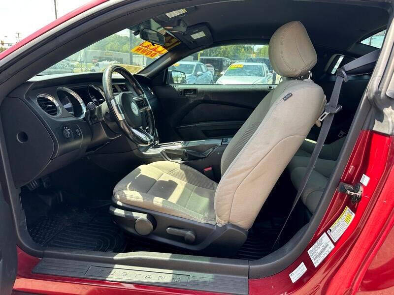 2014 Ford Mustang V6