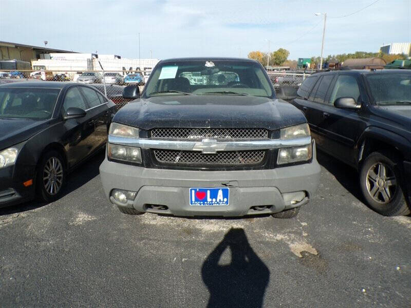 2002 Chevrolet Avalanche's photo