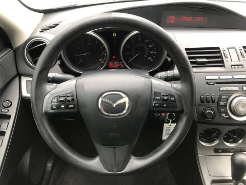 2011 Mazda MAZDA3 i Touring