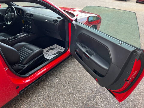 2014 Dodge Challenger SXT