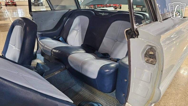 1960 Ford Thunderbird