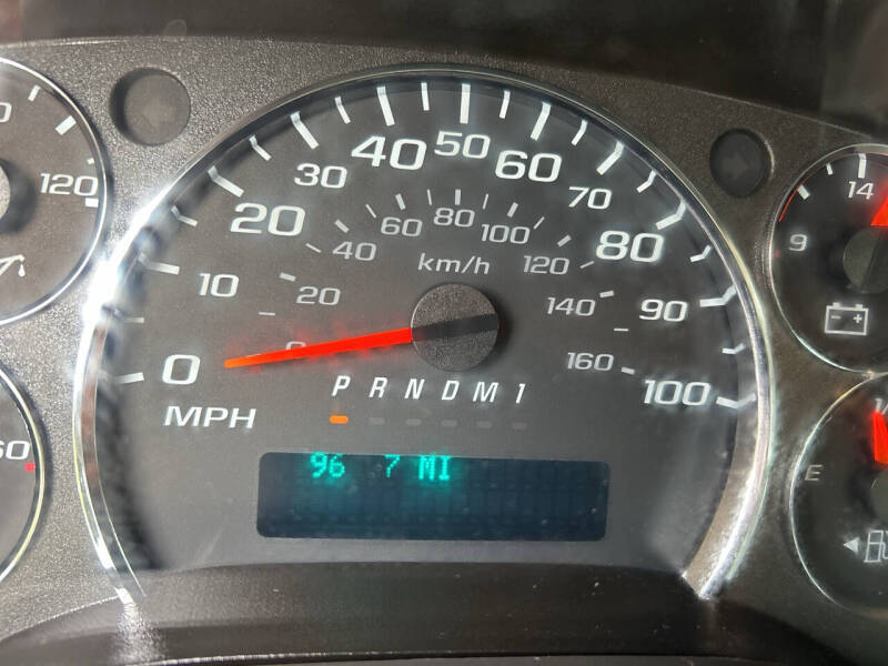 2022 Chevrolet Express 2500