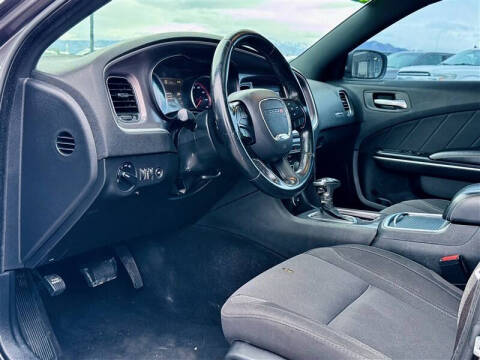 2019 Dodge Charger SXT