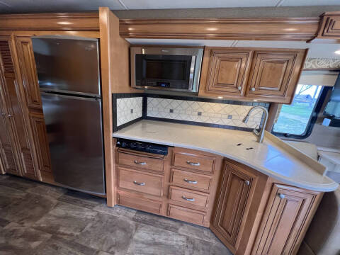 2016 Thor Motor Coach Palazzo 33.2 1 Owner!