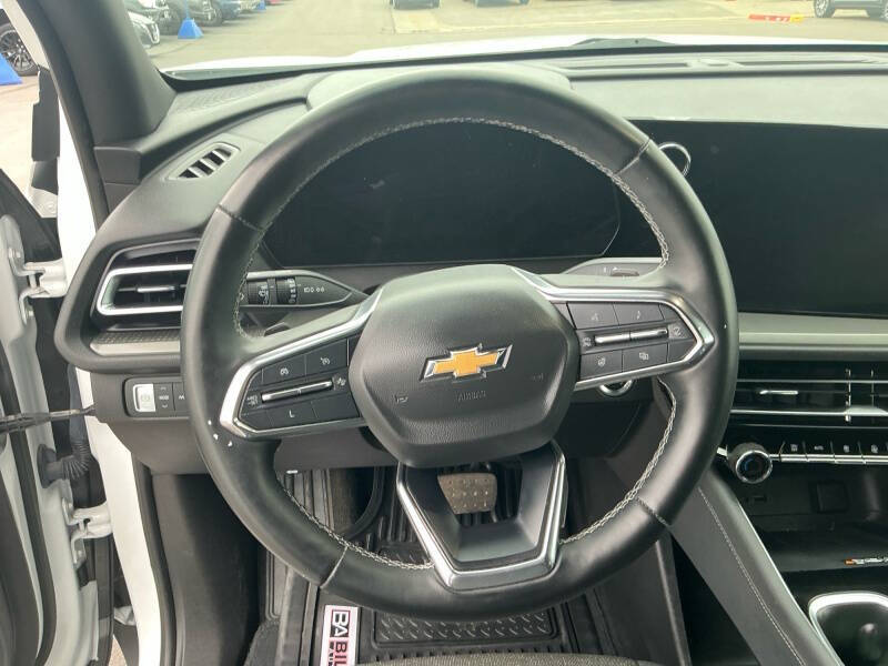 2024 Chevrolet Traverse LT