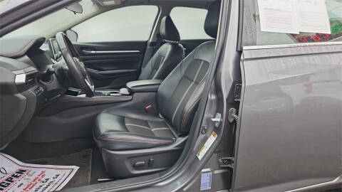 2023 Nissan Altima 2.5 SR