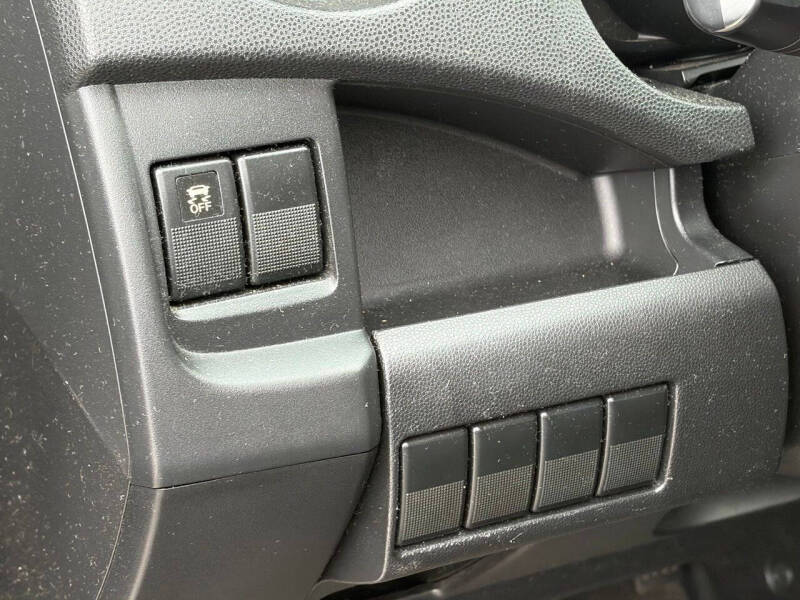 2012 Mazda MAZDA5 Sport