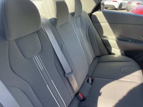 2024 Hyundai Elantra Hybrid Blue