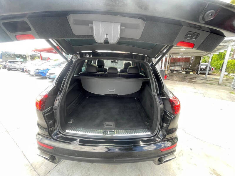 2017 Porsche Cayenne