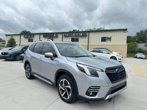 2023 Subaru Forester Touring