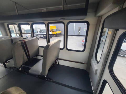 2016 Ford E-Series E-350 SD