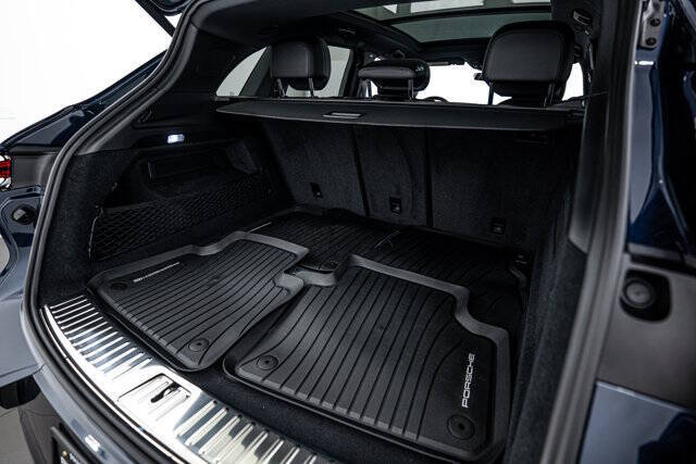 2025 Porsche Cayenne